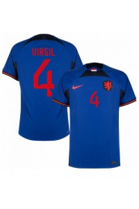 Nederland Virgil van Dijk #4 Voetbaltruitje Uit tenue WK 2022 Korte Mouw